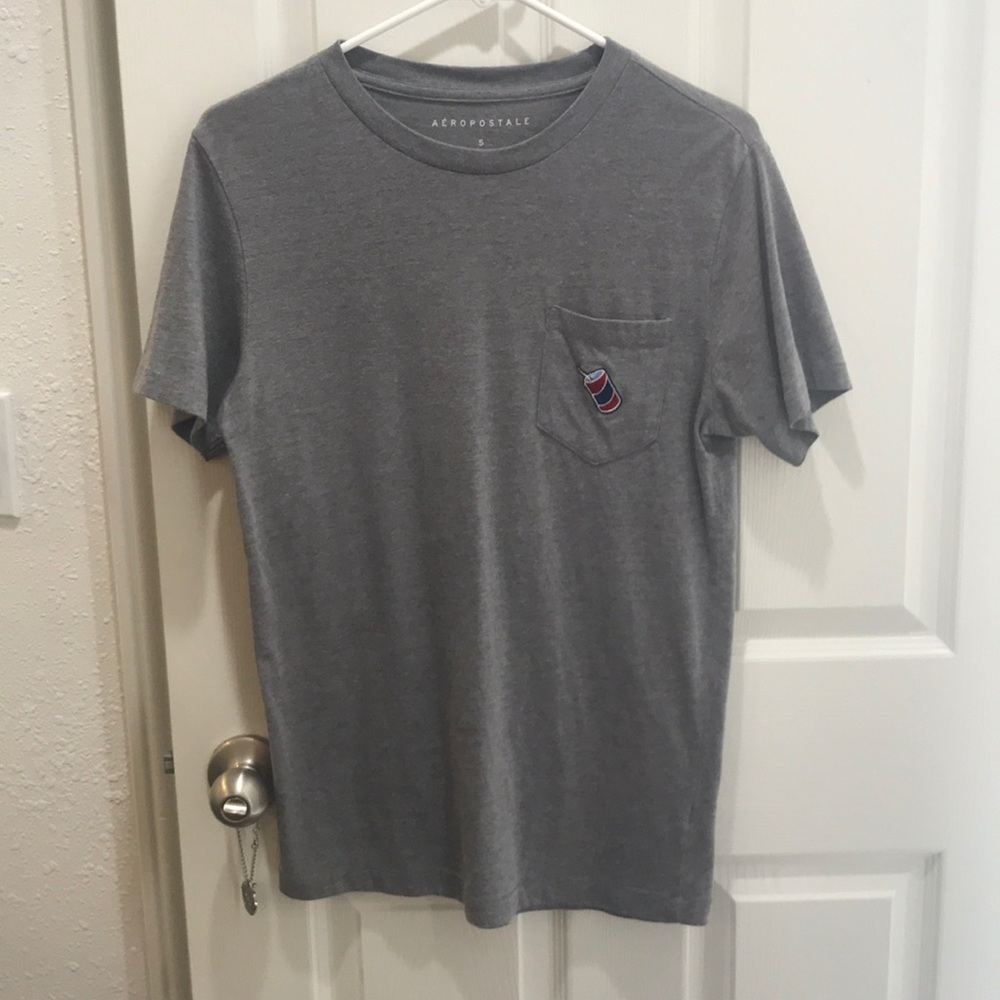 tee with patch - Picture 2 of 4